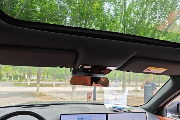 Used Li Auto L9 2022 Max model Headliner