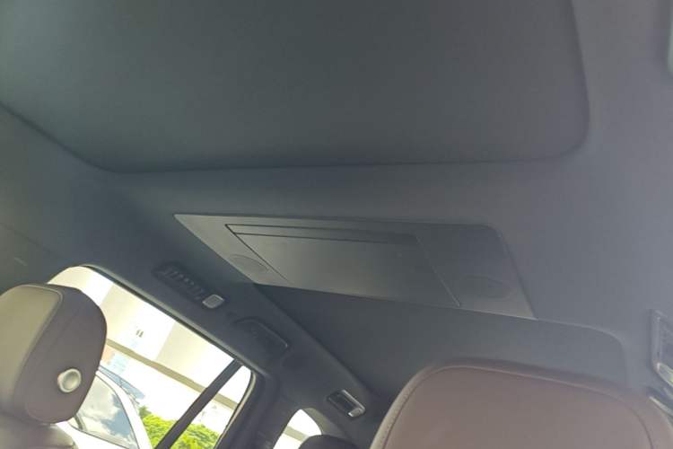 Used Li Auto L9 2022 Max model Headliner