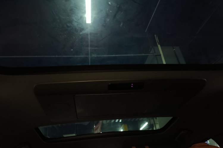 Used Li Auto L9 2022 Max model Headliner