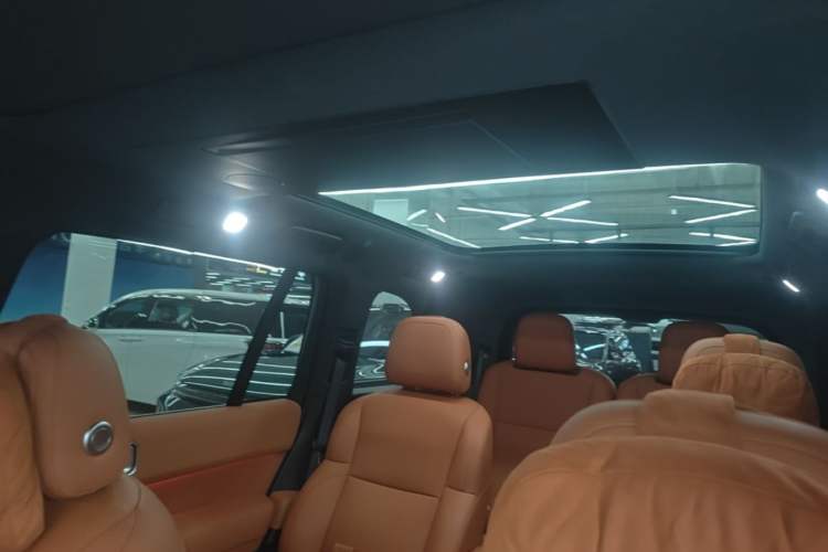 Used Li Auto L9 2022 Max model Headliner