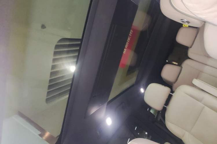Used Li Auto L9 2022 Max model Headliner