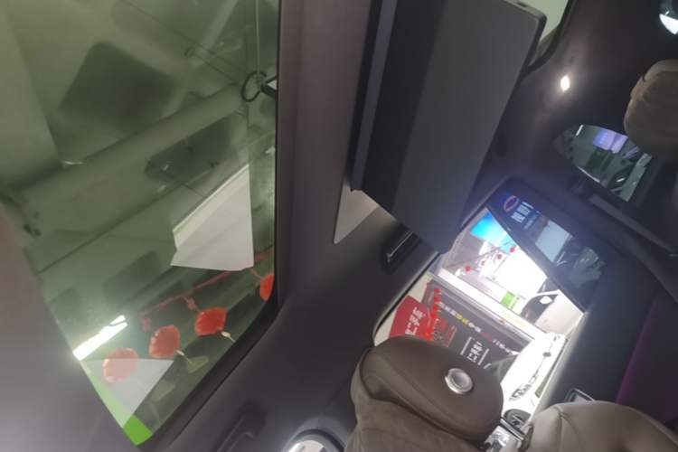 Used Li Auto L9 2022 Max model Headliner