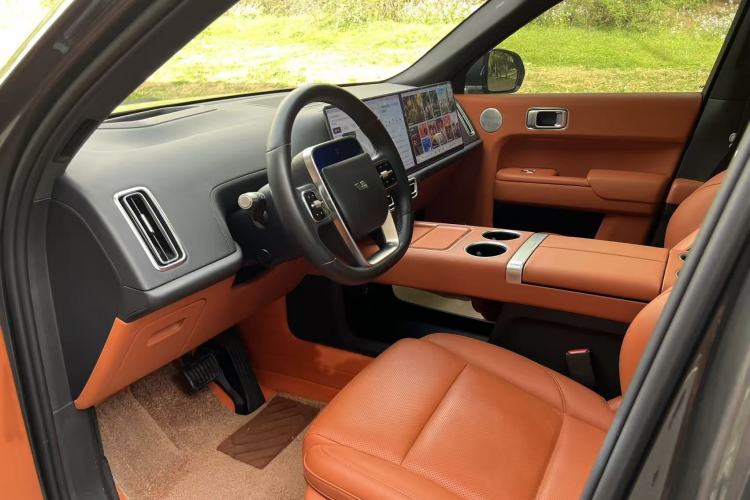 Used Li Auto L9 2022 Max model Interior 1