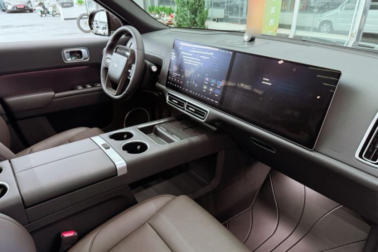Used Li Auto L9 2022 Max model Interior 1