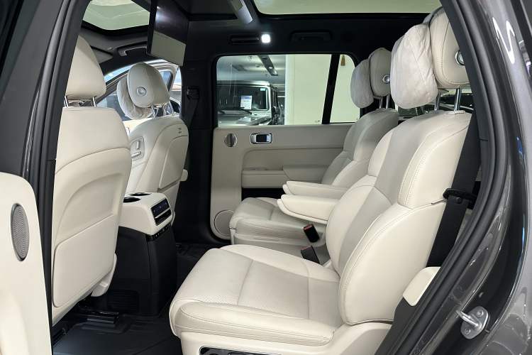 Used Li Auto L9 2022 Max model Interior 12