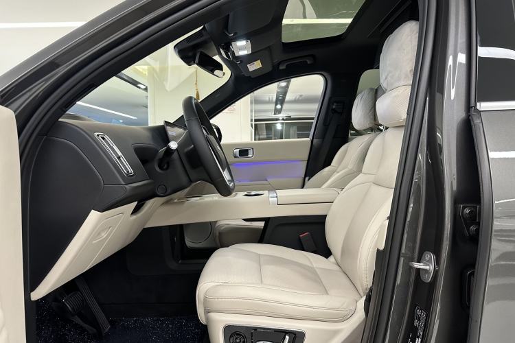 Used Li Auto L9 2022 Max model Interior 2