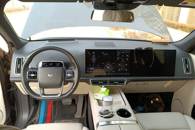 Used Li Auto L9 2022 Max model Interior 2