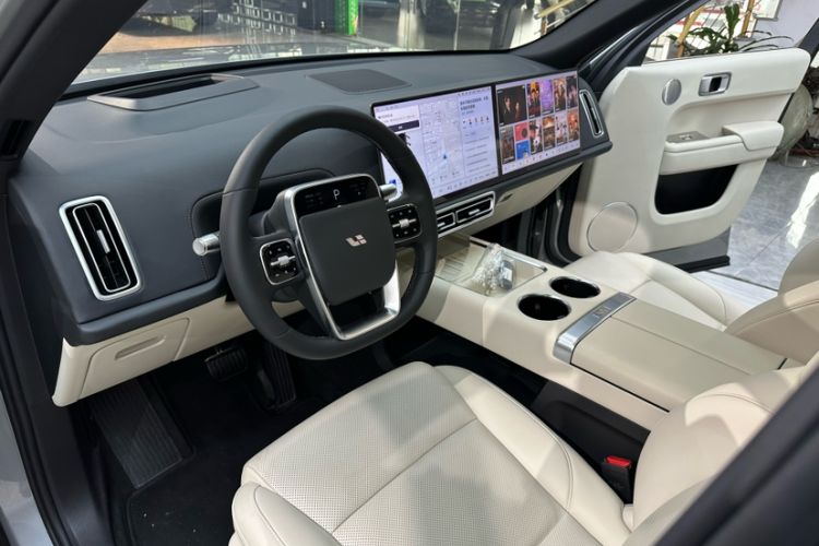 Used Li Auto L9 2022 Max model Interior 2