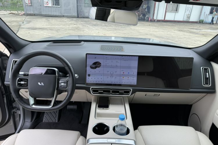 Used Li Auto L9 2022 Max model Interior 3