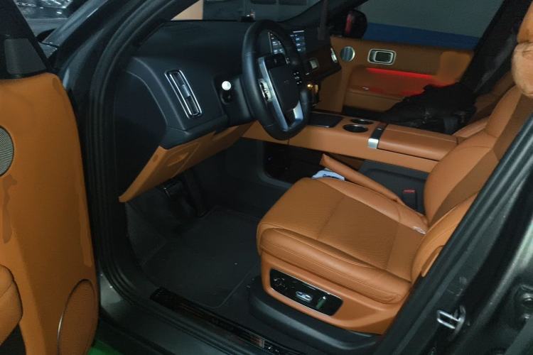 Used Li Auto L9 2022 Max model Interior 3