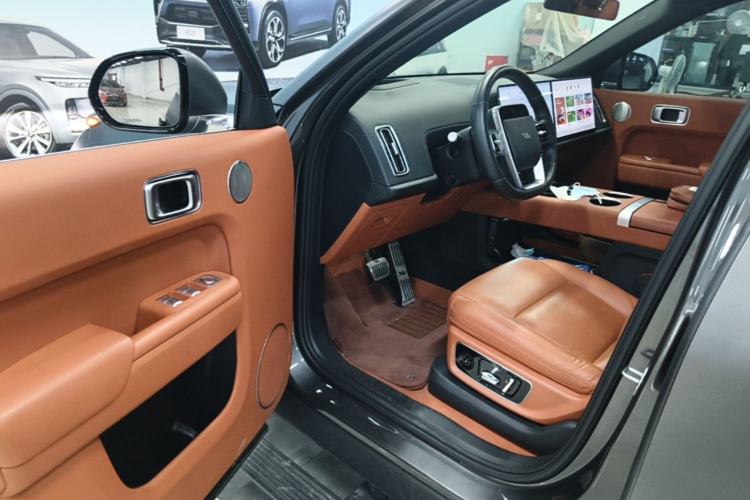 Used Li Auto L9 2022 Max model Interior 3