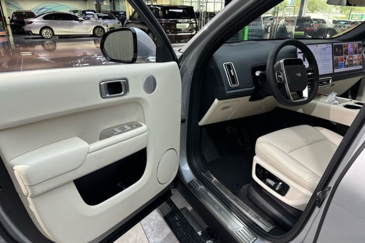 Used Li Auto L9 2022 Max model Interior 3