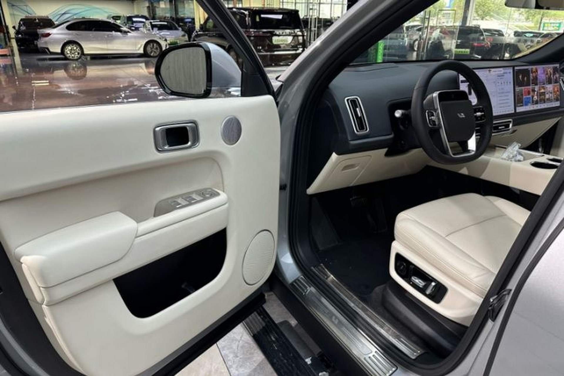 Used Li Auto L9 2022 Max model Interior 3