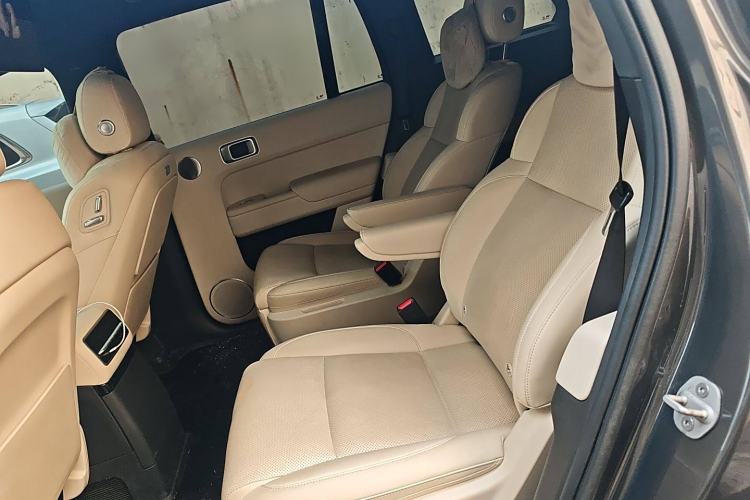 Used Li Auto L9 2022 Max model Interior 4