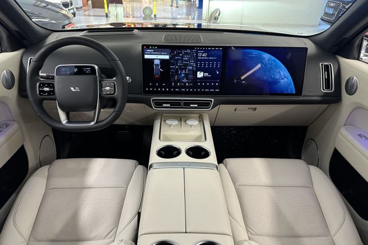 Used Li Auto L9 2022 Max model Interior 4