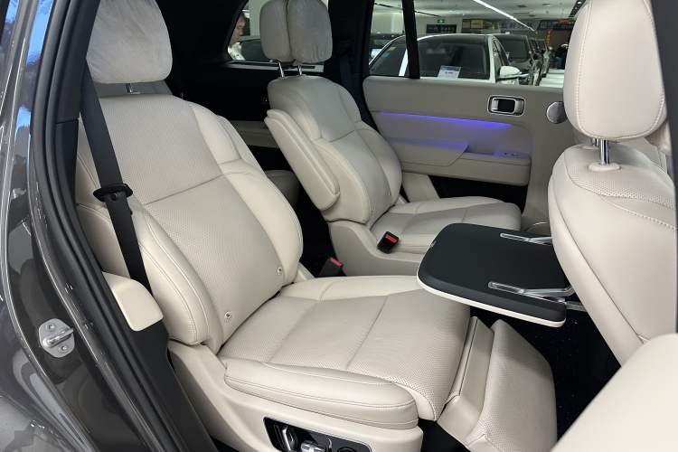 Used Li Auto L9 2022 Max model Interior 5