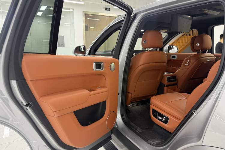 Used Li Auto L9 2022 Max model Interior 5