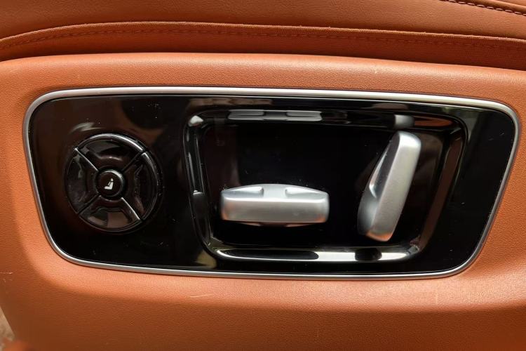 Used Li Auto L9 2022 Max model Interior 5