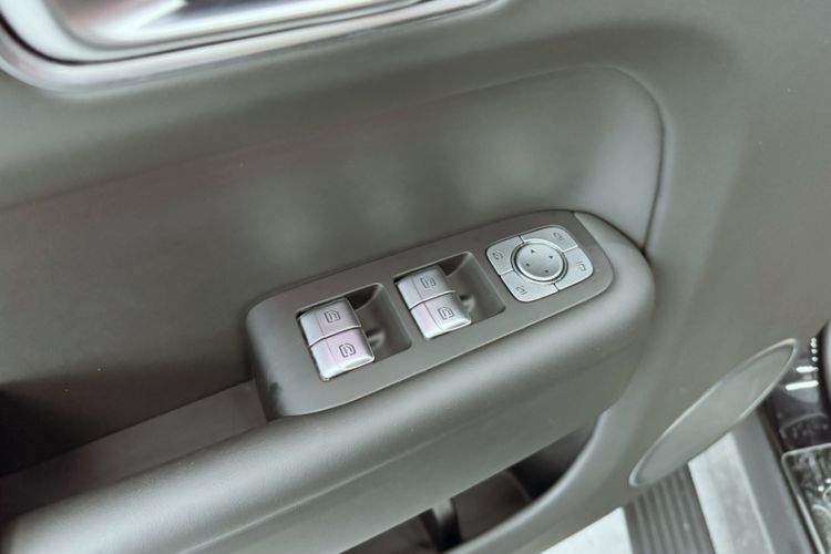 Used Li Auto L9 2022 Max model Interior 5