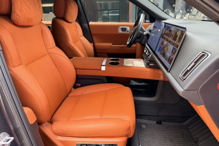 Used Li Auto L9 2022 Max model Interior 6