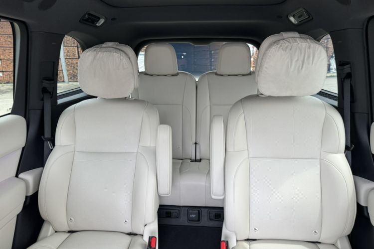 Used Li Auto L9 2022 Max model Interior 6