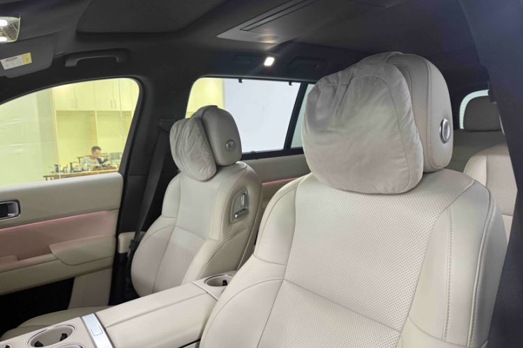 Used Li Auto L9 2022 Max model Interior 8