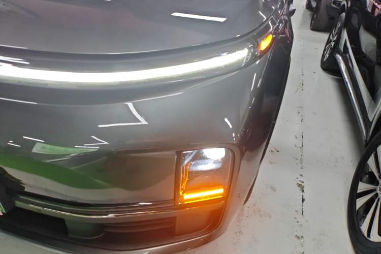 Used Li Auto L9 2022 Max model Left Front Headlight
