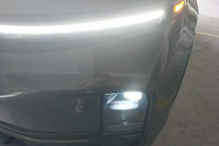 Used Li Auto L9 2022 Max model Left Front Headlight