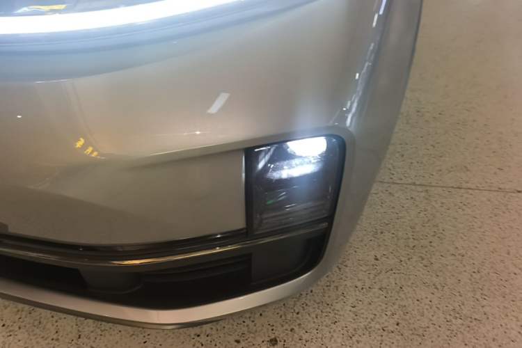 Used Li Auto L9 2022 Max model Left Front Headlight