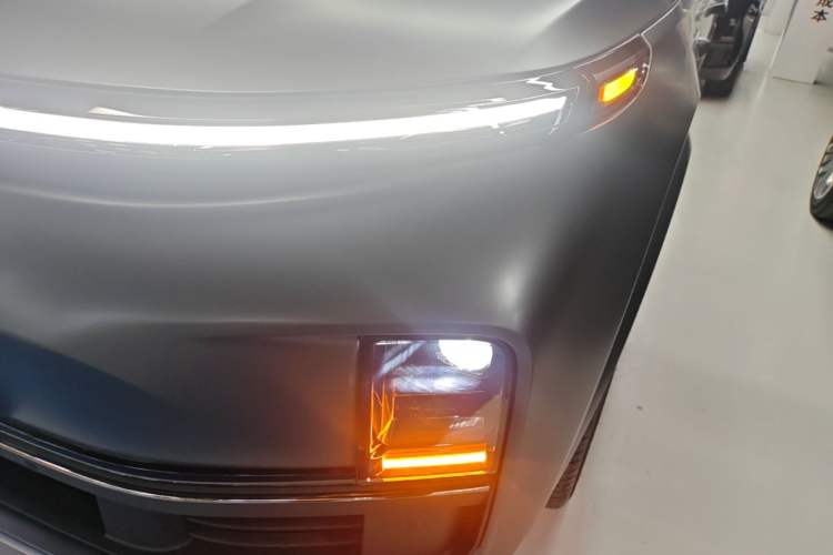 Used Li Auto L9 2022 Max model Left Front Headlight
