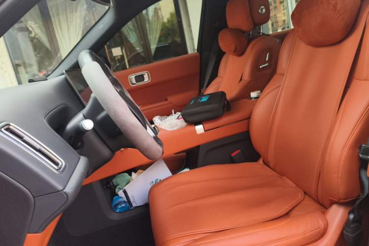 Used Li Auto L9 2022 Max model Left Front Seat