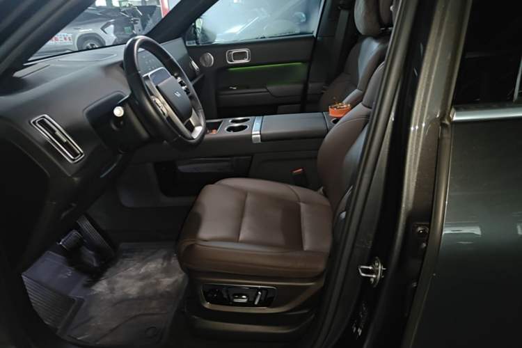 Used Li Auto L9 2022 Max model Left Front Seat