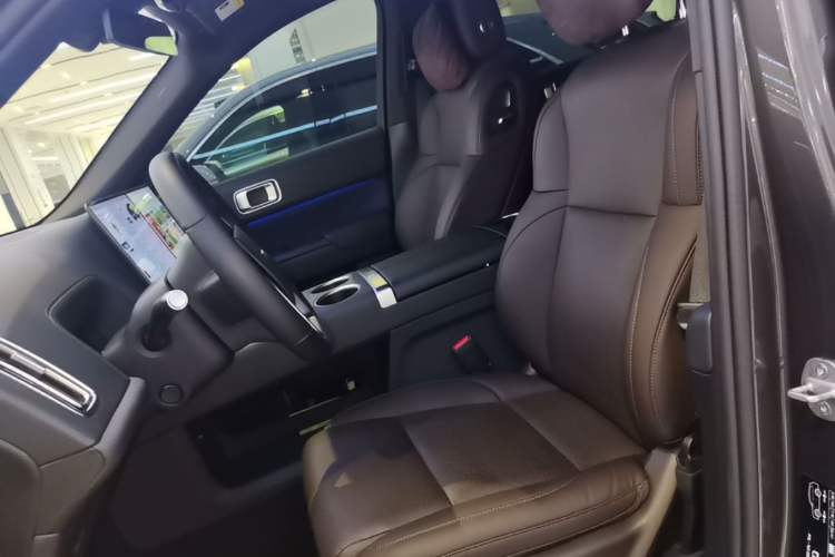 Used Li Auto L9 2022 Max model Left Front Seat