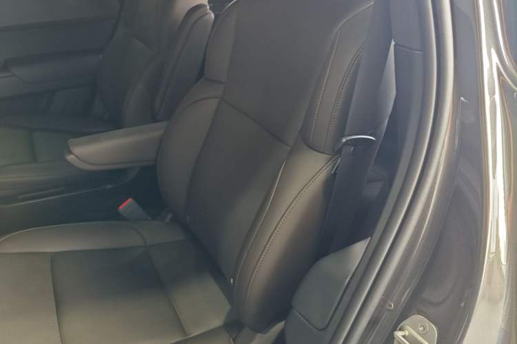 Used Li Auto L9 2022 Max model Left Rear Seat
