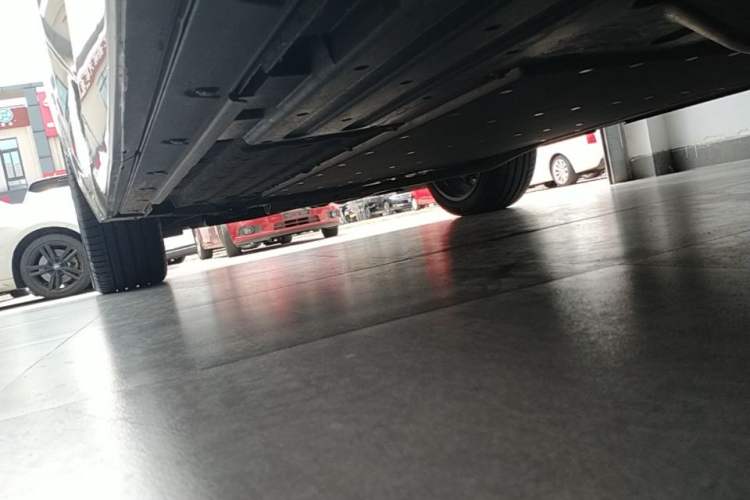 Used Li Auto L9 2022 Max model Left Side Sill