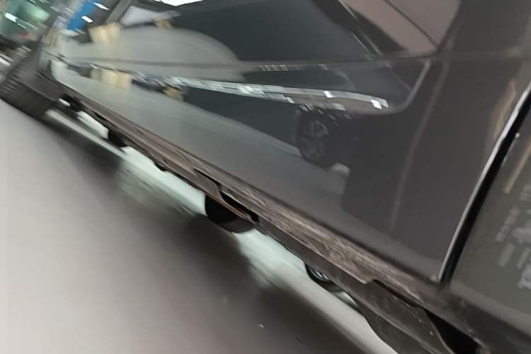 Used Li Auto L9 2022 Max model Left Side Sill