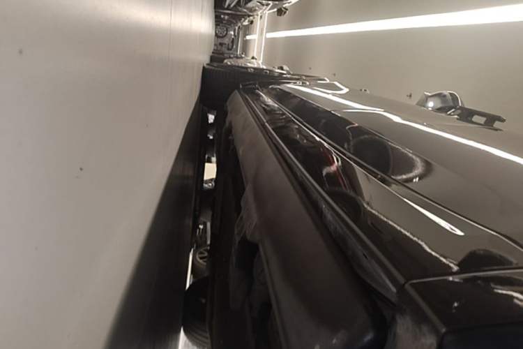 Used Li Auto L9 2022 Max model Left Side Sill