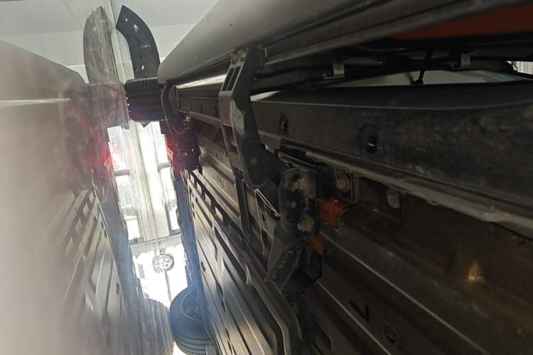 Used Li Auto L9 2022 Max model Left Side Sill