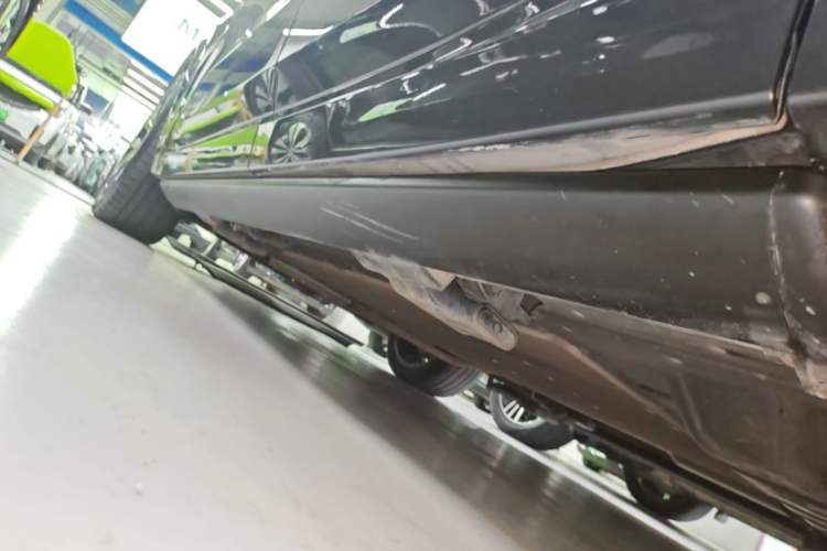 Used Li Auto L9 2022 Max model Left Side Sill