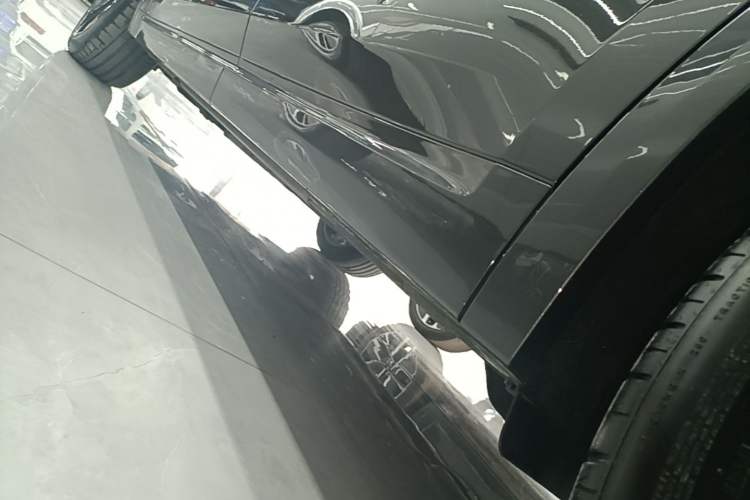 Used Li Auto L9 2022 Max model Left Side Sill