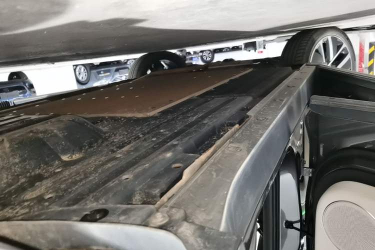 Used Li Auto L9 2022 Max model Left Side Sill
