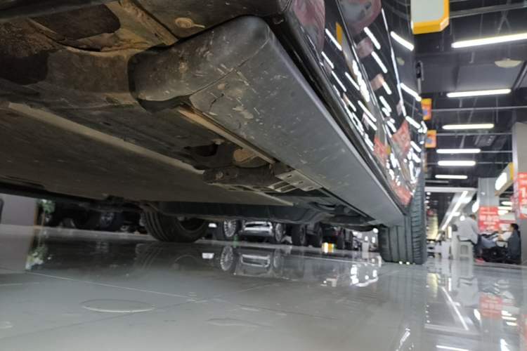 Used Li Auto L9 2022 Max model Left Side Sill