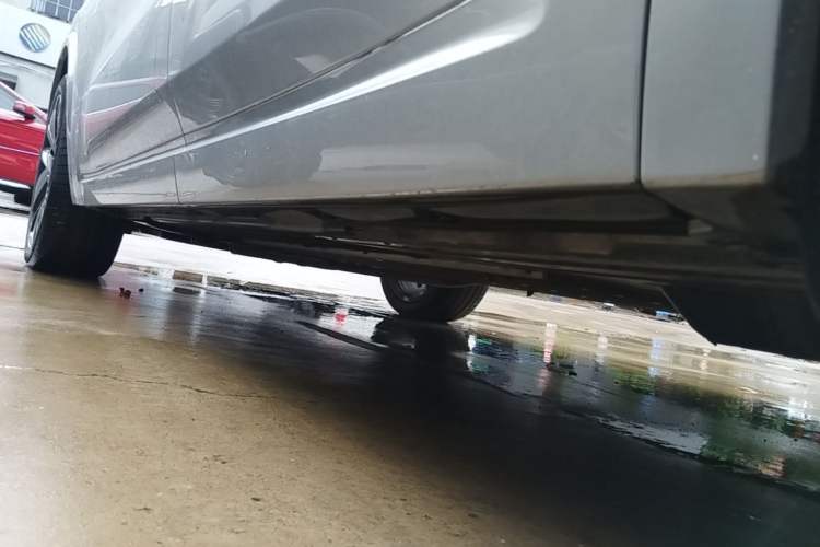 Used Li Auto L9 2022 Max model Left Side Sill