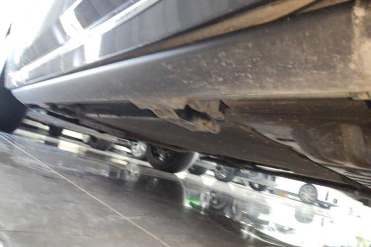 Used Li Auto L9 2022 Max model Left Side Sill