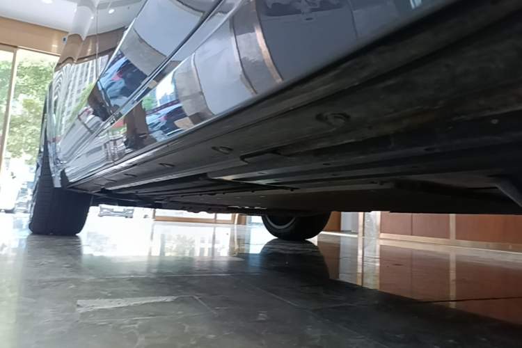 Used Li Auto L9 2022 Max model Left Side Sill