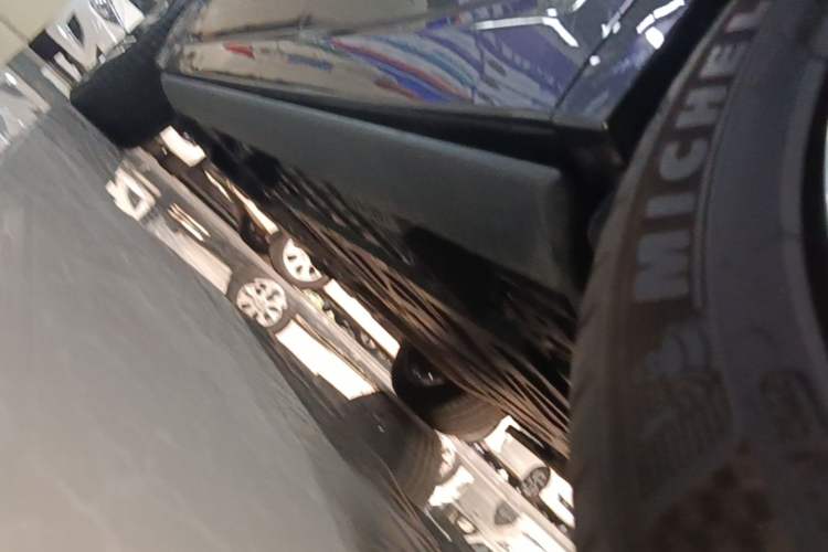 Used Li Auto L9 2022 Max model Left Side Sill
