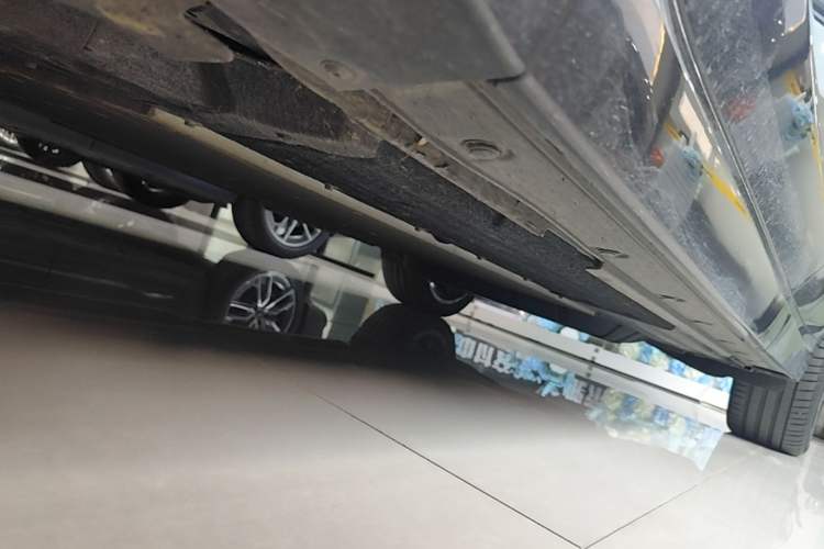 Used Li Auto L9 2022 Max model Left Side Sill