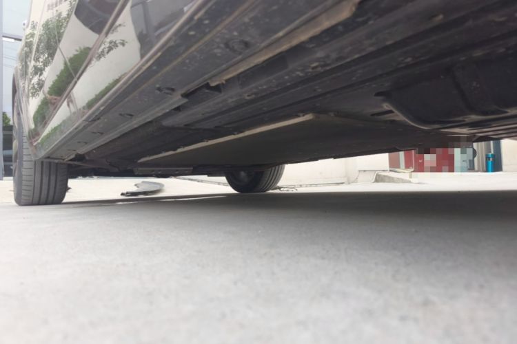 Used Li Auto L9 2022 Max model Left Side Sill