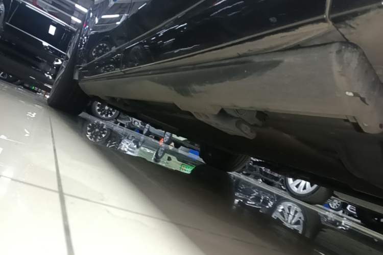 Used Li Auto L9 2022 Max model Left Side Sill