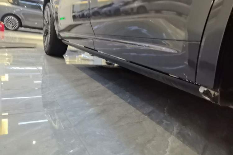 Used Li Auto L9 2022 Max model Left Side Sill